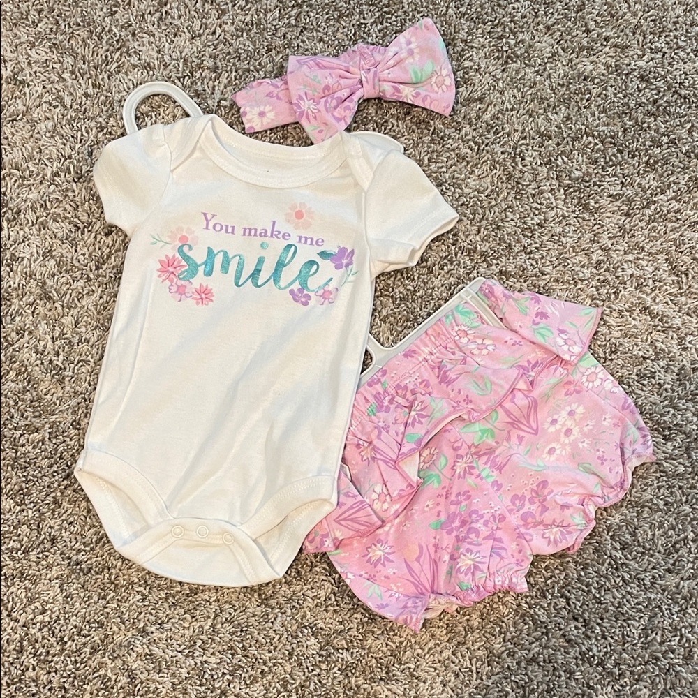 Baby Starters Floral "You Make Me Smile" One-Piece Set 6 months